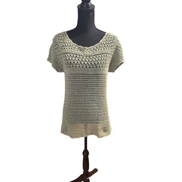 Chadwicks Green Crochet Layer Top with Scallop Hem – Boho Chic - Picture 1 of 6